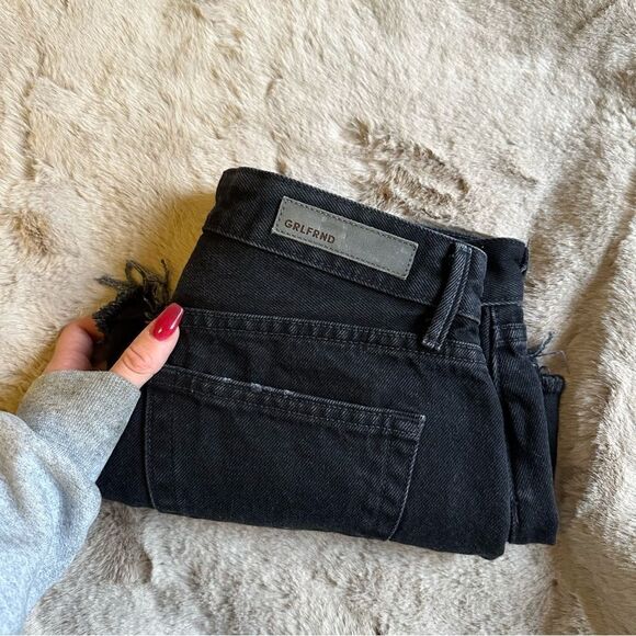 GRLFRND black denim 100% cotton distressed shorts - Picture 5 of 9